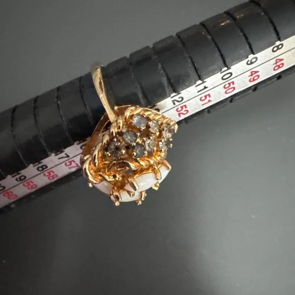 Unbranded Women's Gold and White Jewellery